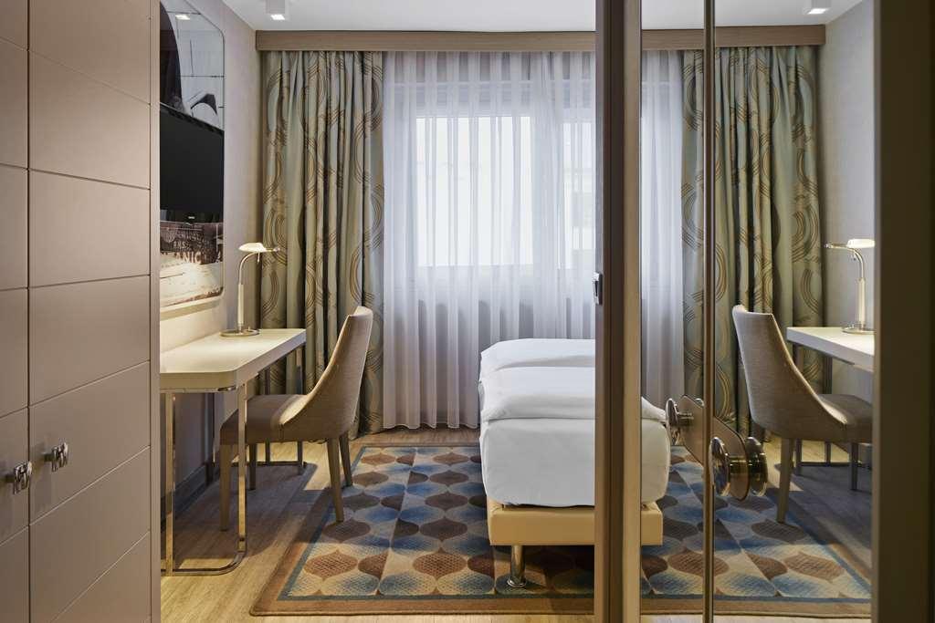 Titanic Comfort Mitte Berlin Cameră foto
